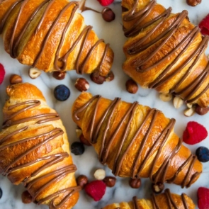 french croissant