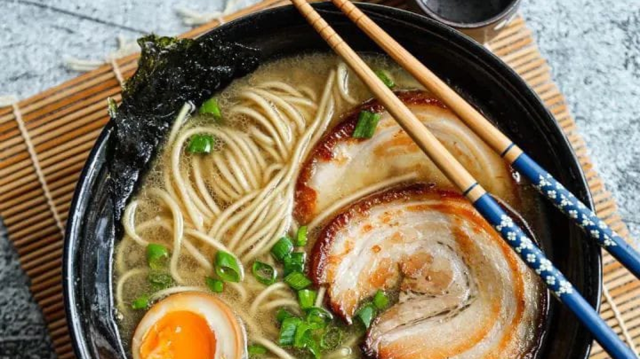 japanese tonkotsu ramen