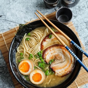 japanese tonkotsu ramen